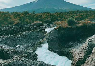 Watch where dark lava flows meet emerald glacial waters. The entire terrain reflects a landscape sculpted side-by-side by volcanic eruptions and ancient ice sheets.